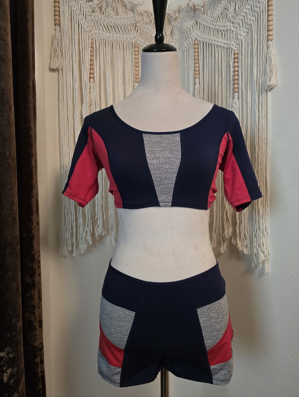Free People Colorblock Active Crop Top & Shorts Set - Picture 3 of 9